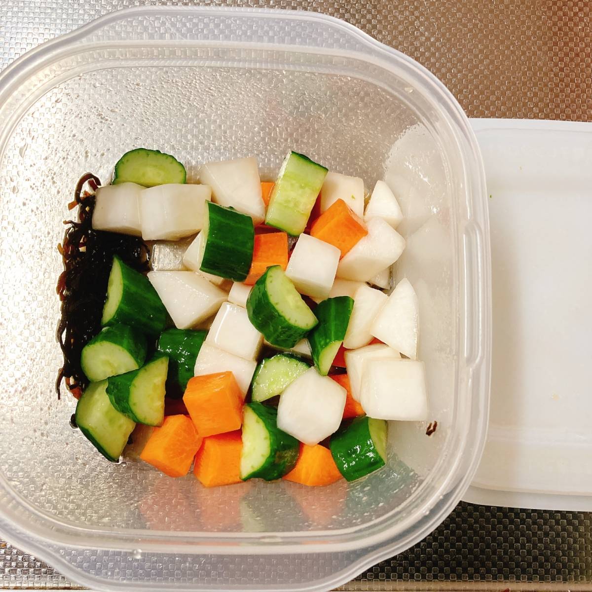 くらこん公式の「塩こんぶピクルス」のレシピ