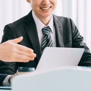 【占い師が語る】多角的に物事を捉える。「寛容な人」が多い誕生日5つ