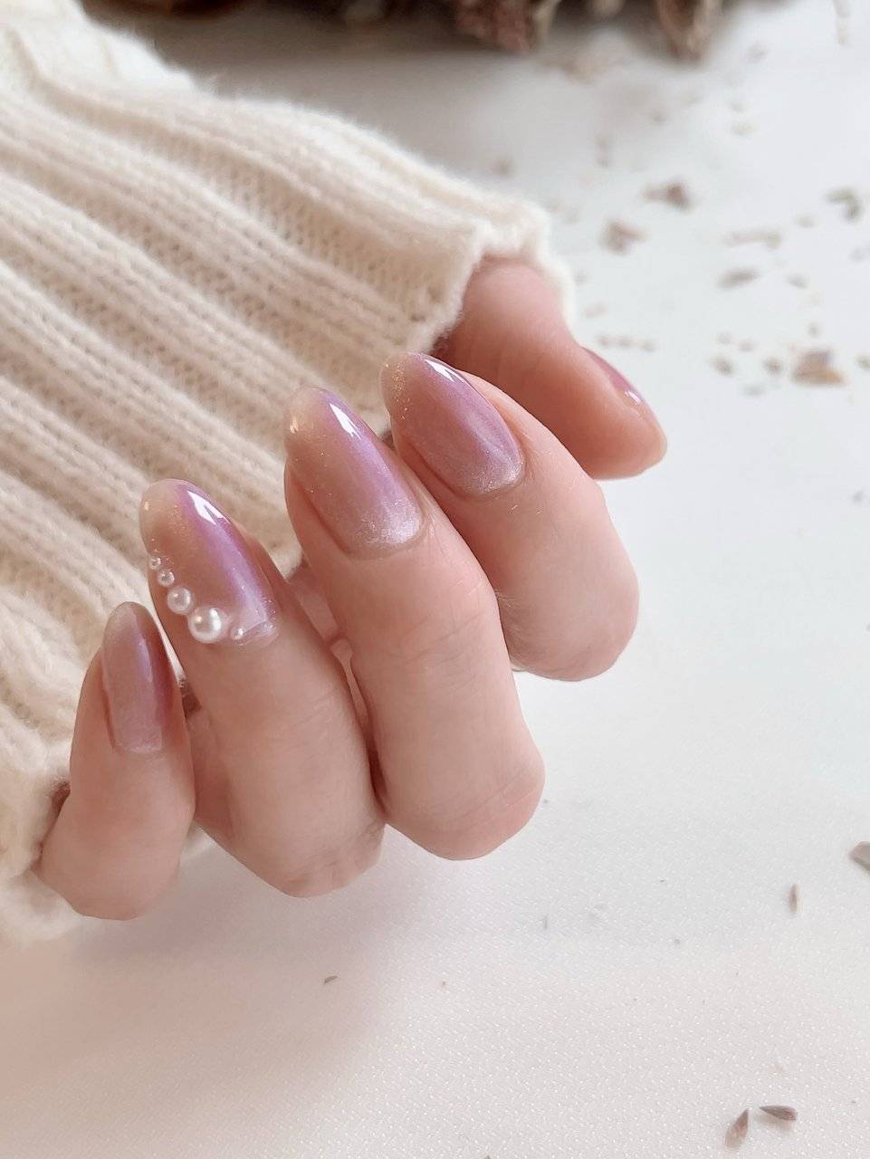 透け感ピンクネイル
