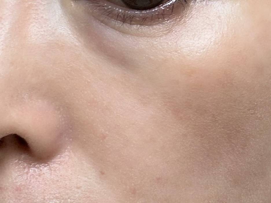 毛穴レスパウダーをつけた日の夕方の肌