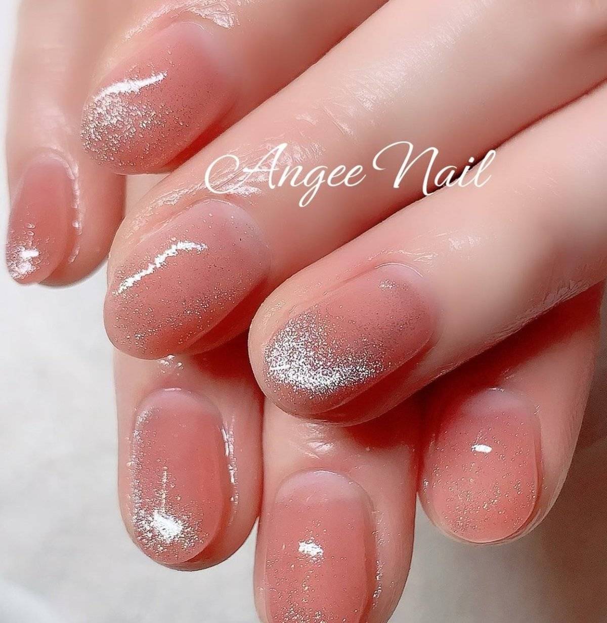 コーラルオレンジネイル