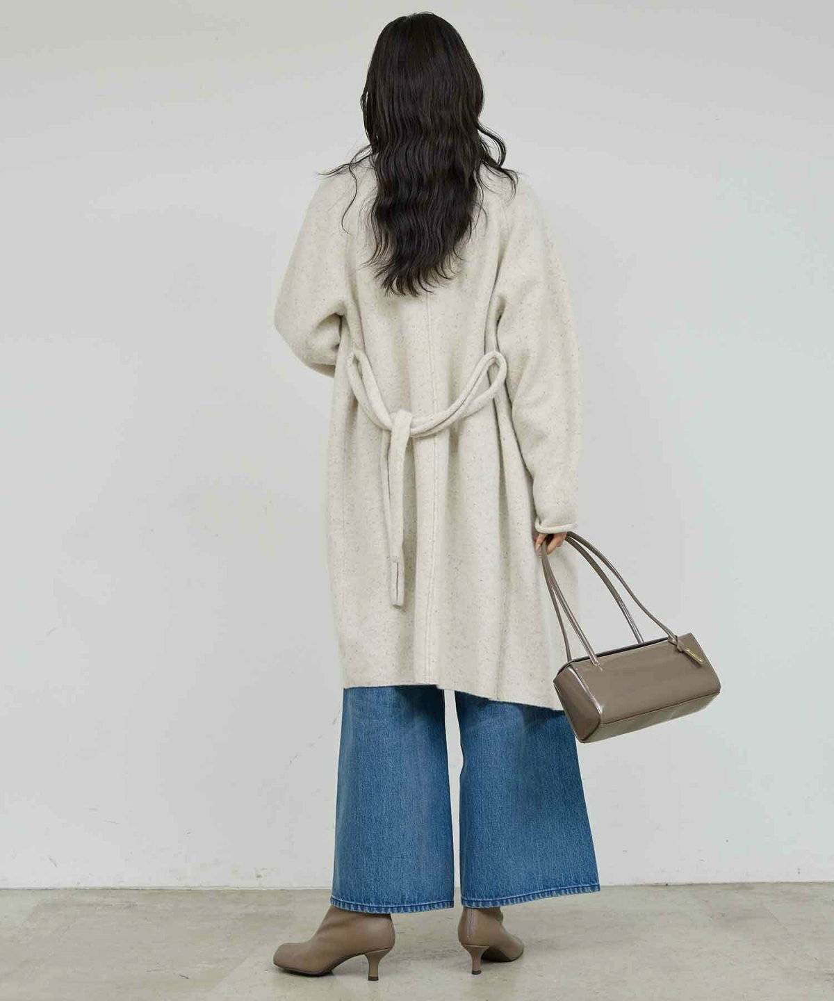 ロングニットカーディガンコーデ