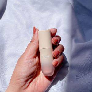 最高に垢抜ける……。使うだけで今っぽメイクに仕上がる「超優秀コスメ」