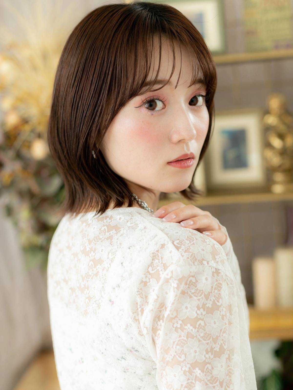 透けバングのくびれボブ