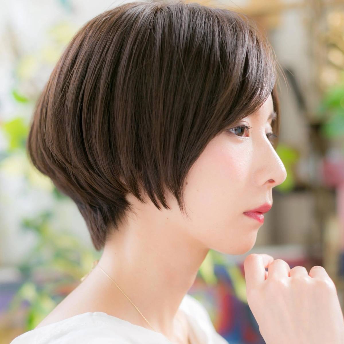 ひし形シルエットのまとまりボブ