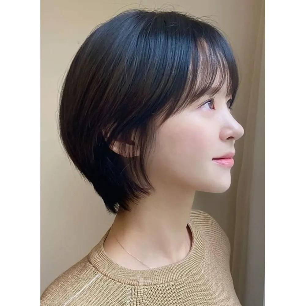 重めレイヤーのナチュラルショート