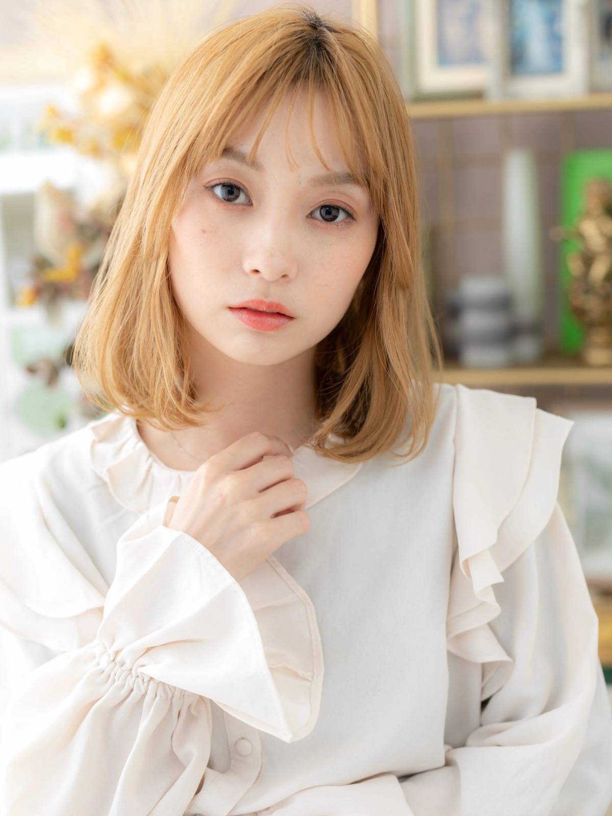 外国人風ブロンドボブ