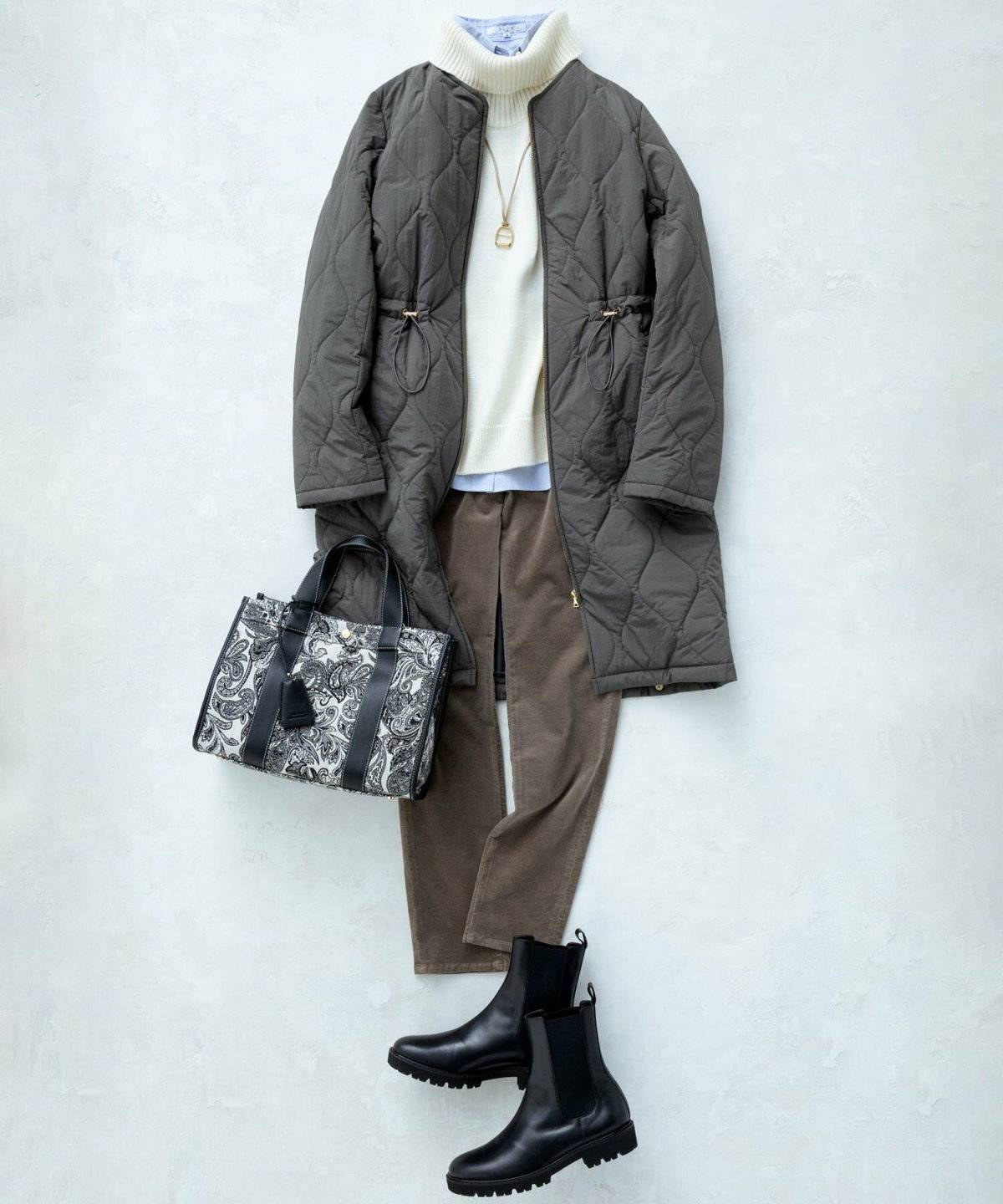 スキニー×ブーツコーデ