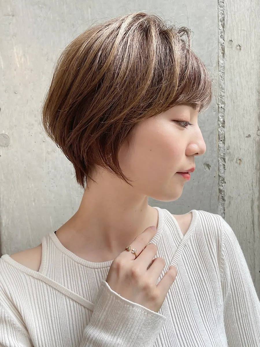 美人見えくびれショートボブ