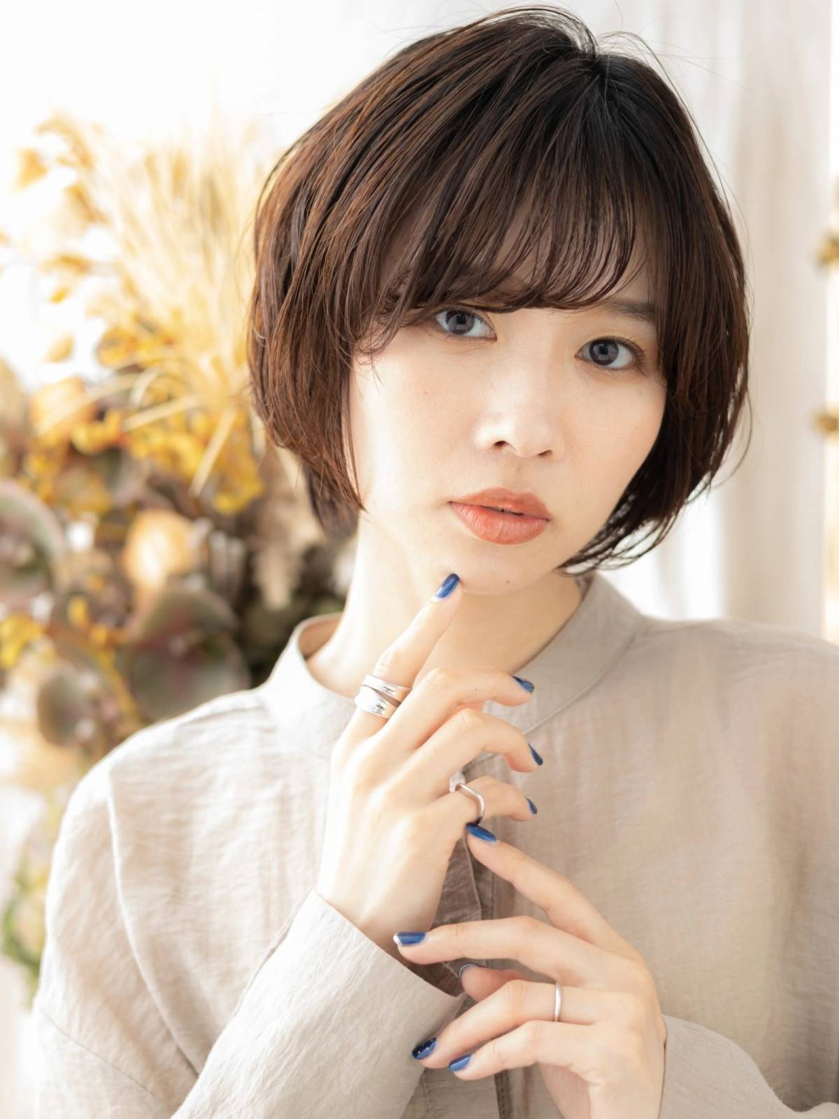 前下がりゆるウェーブショート