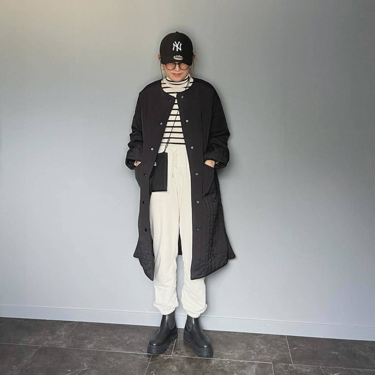 柄物を使ったモノトーンコーデ