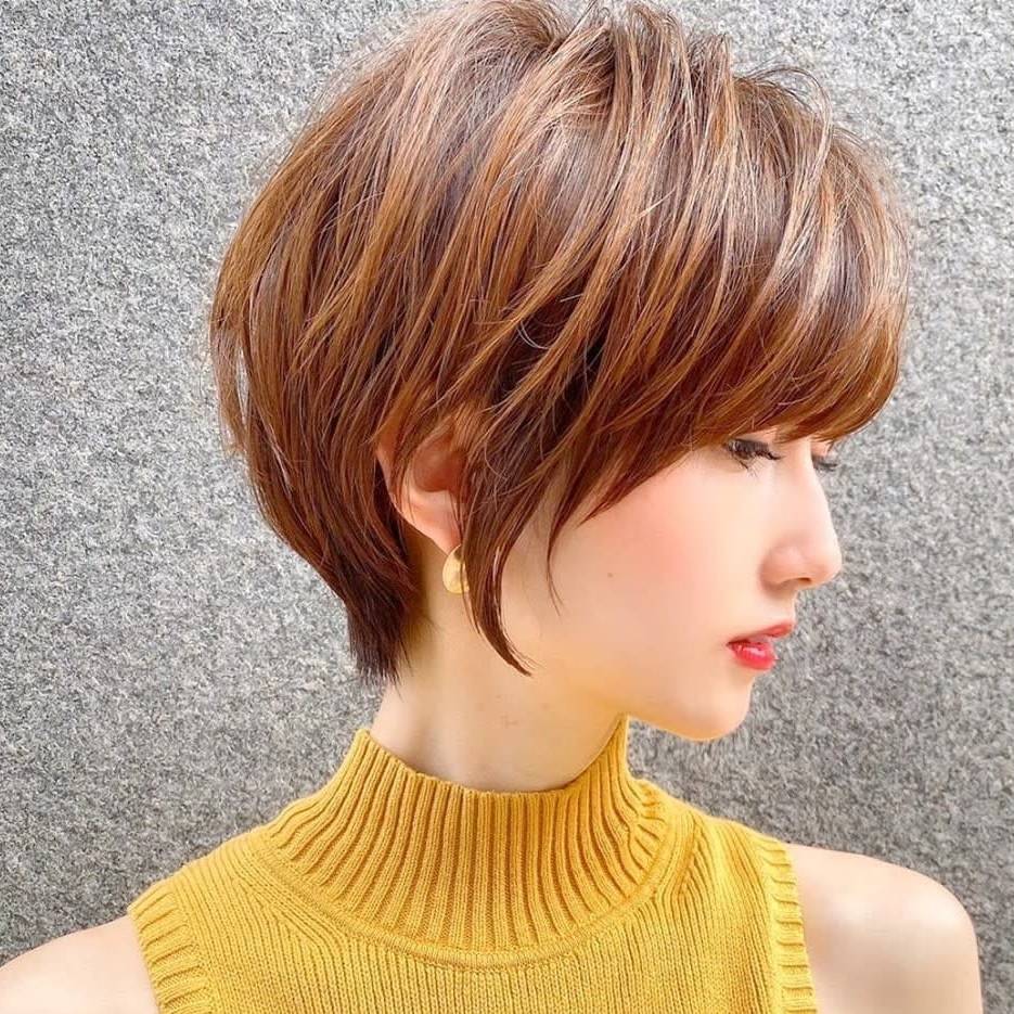 美人度高めくびれショート