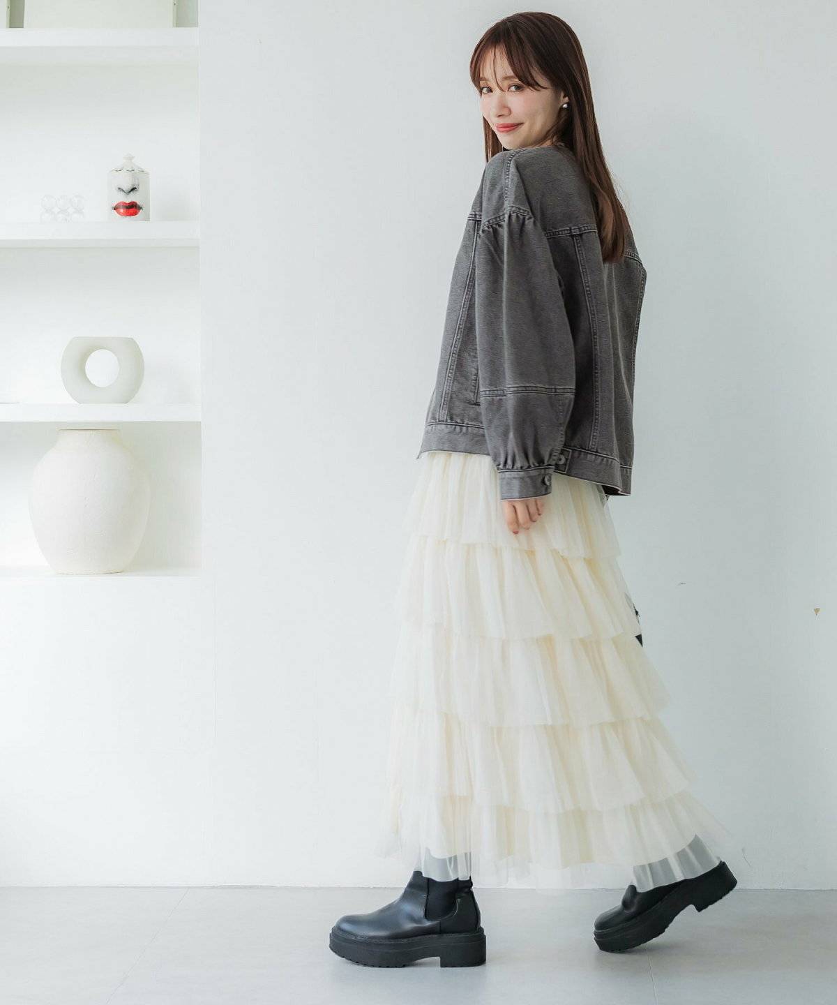 デニムジャケットコーデ