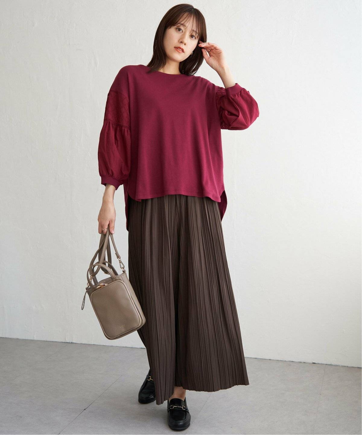 秋冬コーデの女性