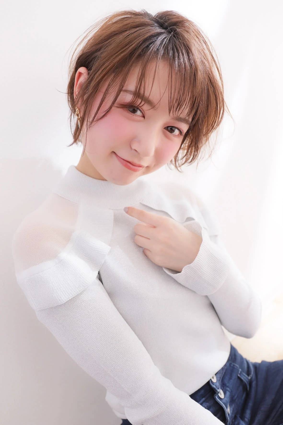 フェミニンなゆるショート