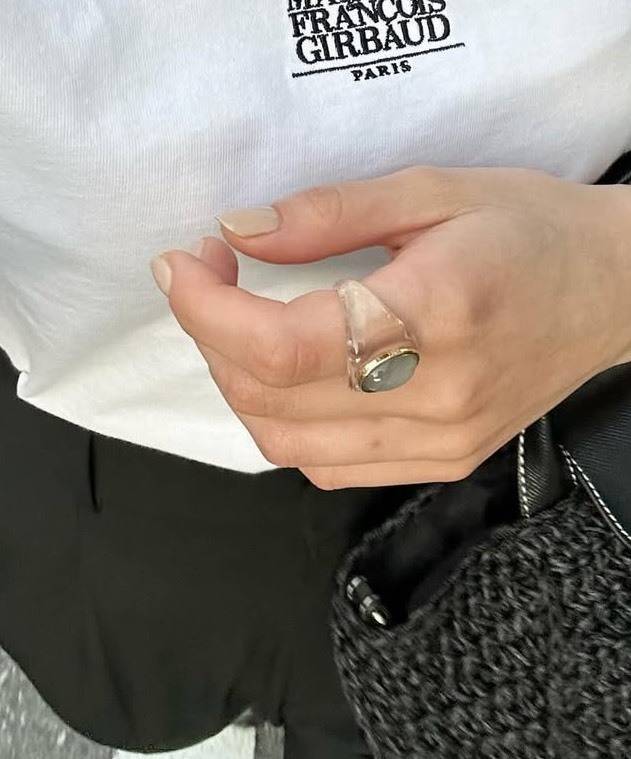 ストーン付きのクリアリング