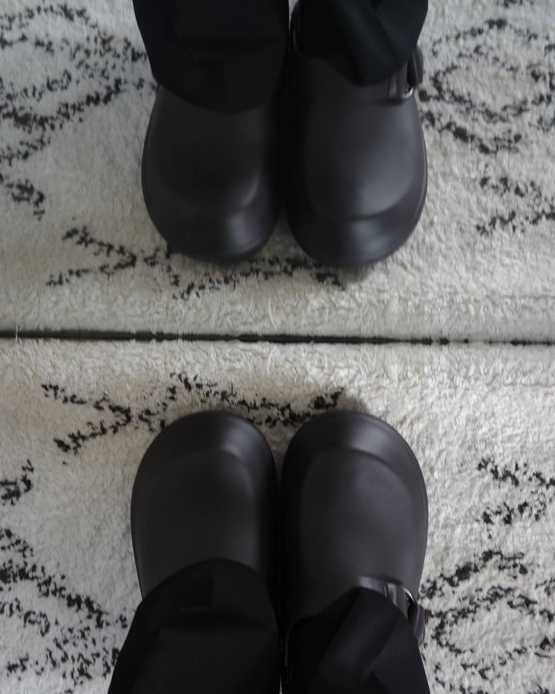 Ethformのサボサンダル(ブラウン)