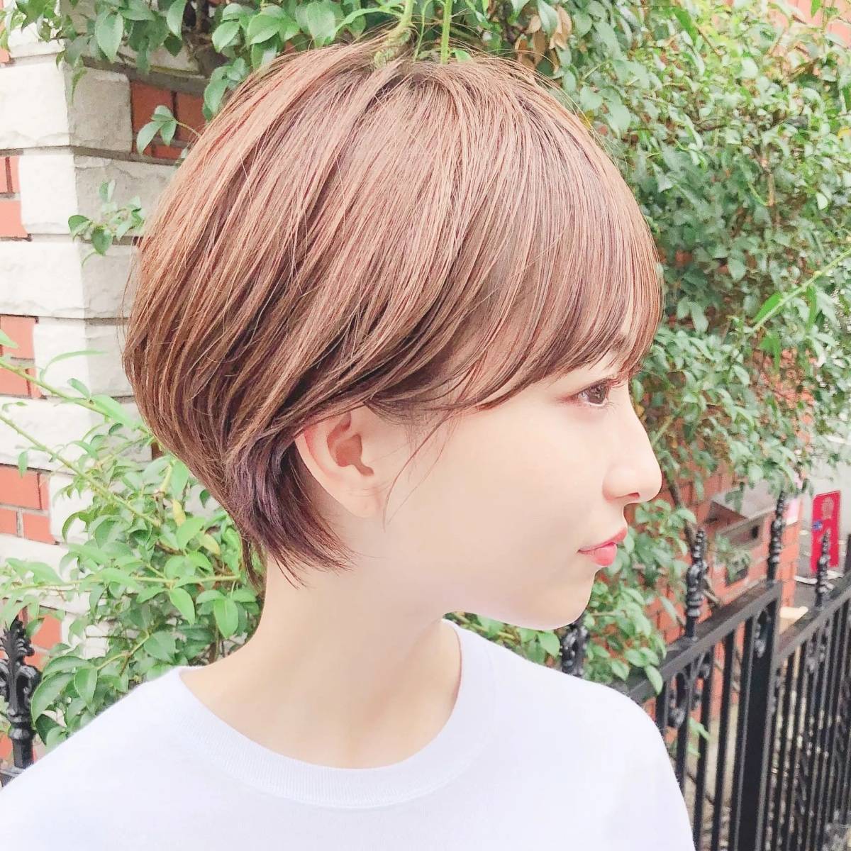 耳掛けシンプルショート