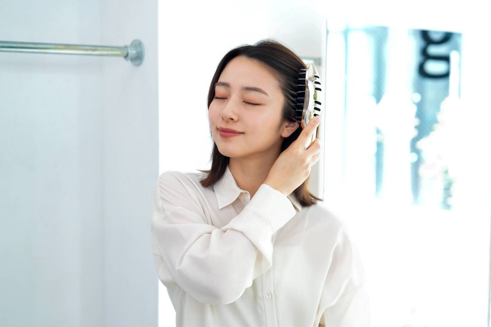 iYONイオントリートメントブラシ