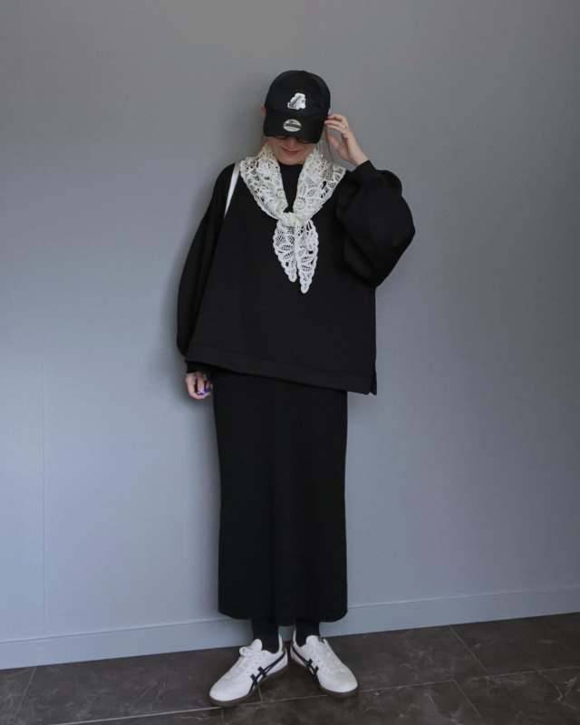 レーススカーフを首に巻く♡