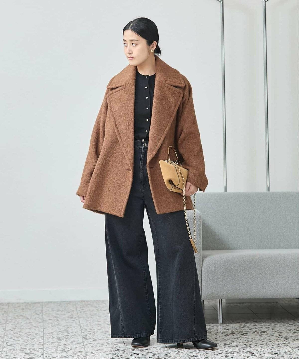 キャメルのコートコーデ