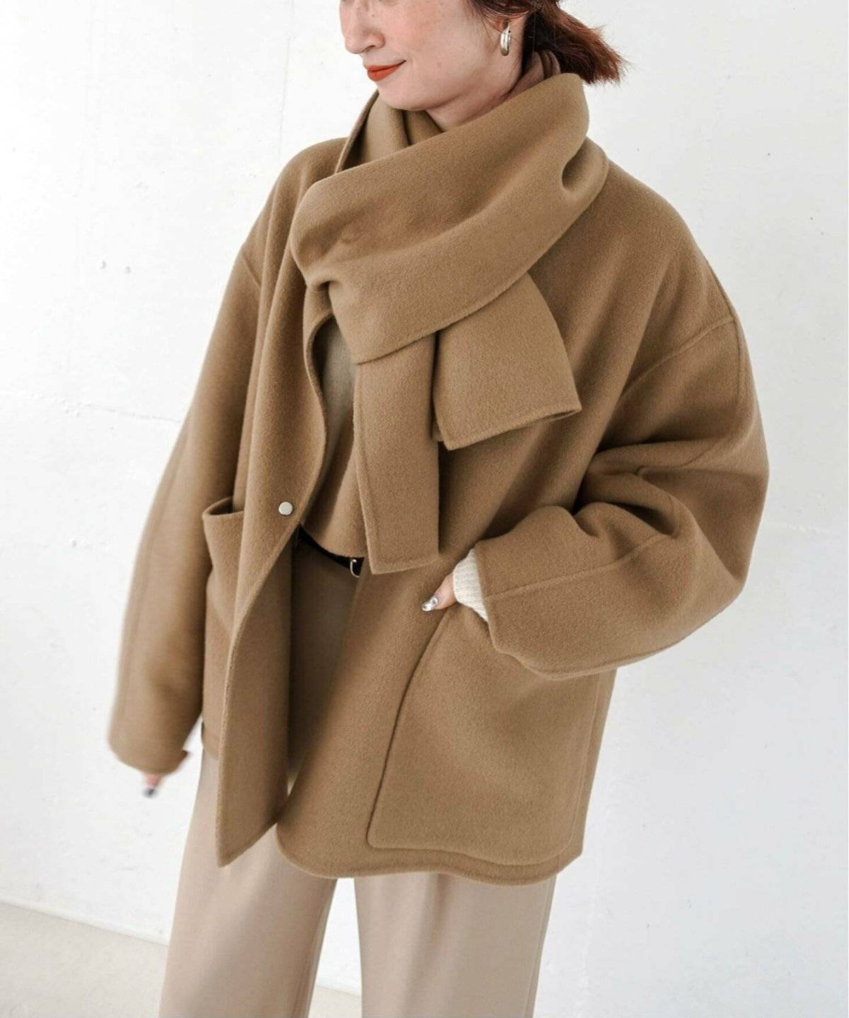 キャメルのコートコーデ