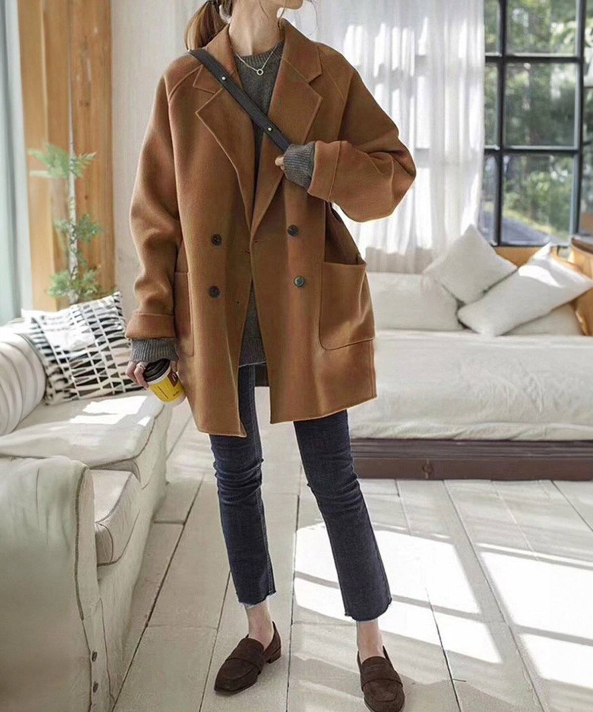 キャメルのコートコーデ