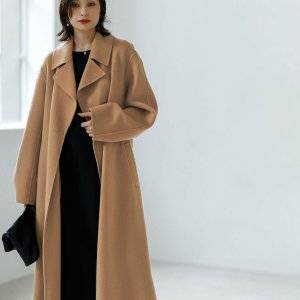 【レディース】キャメルコートのお手本コーデ♪合う色＆マフラーテク