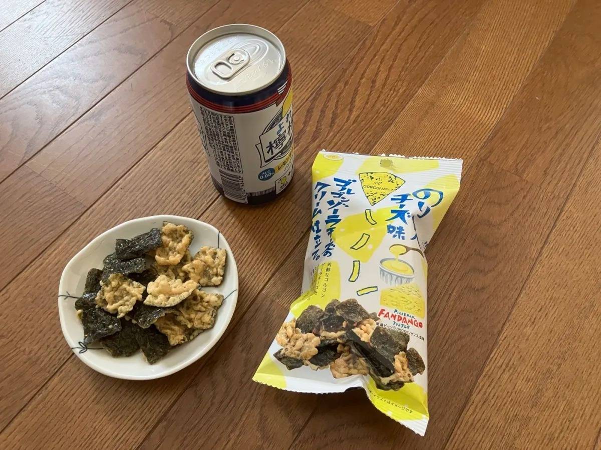 DAISO(ダイソー)：まるか食品 のり天チーズ味ゴルゴンゾーラチーズのクリーム仕立て 20g