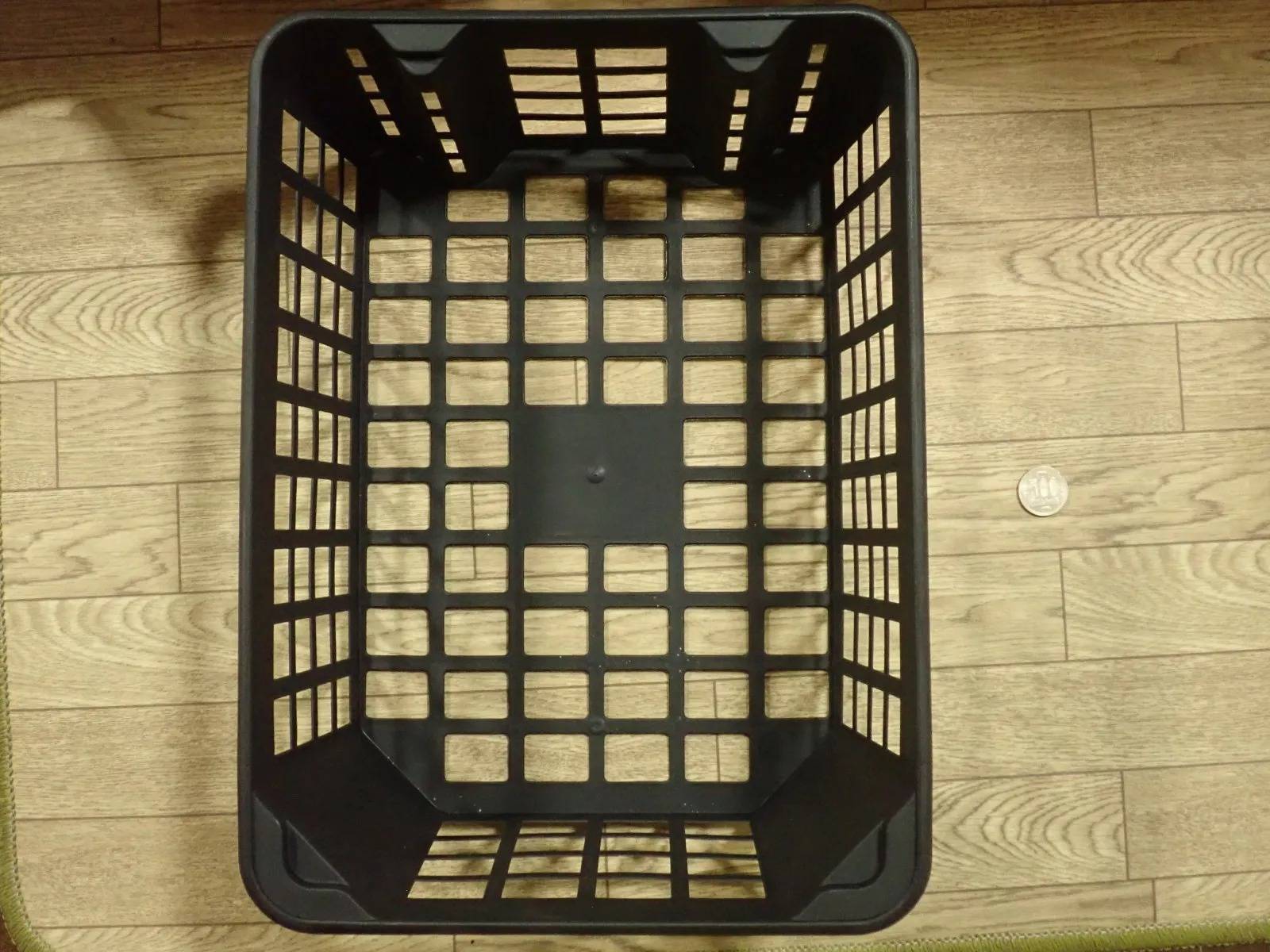 DAISO(ダイソー)：積み重ねできる収納バスケット(40×29.5×13cm)