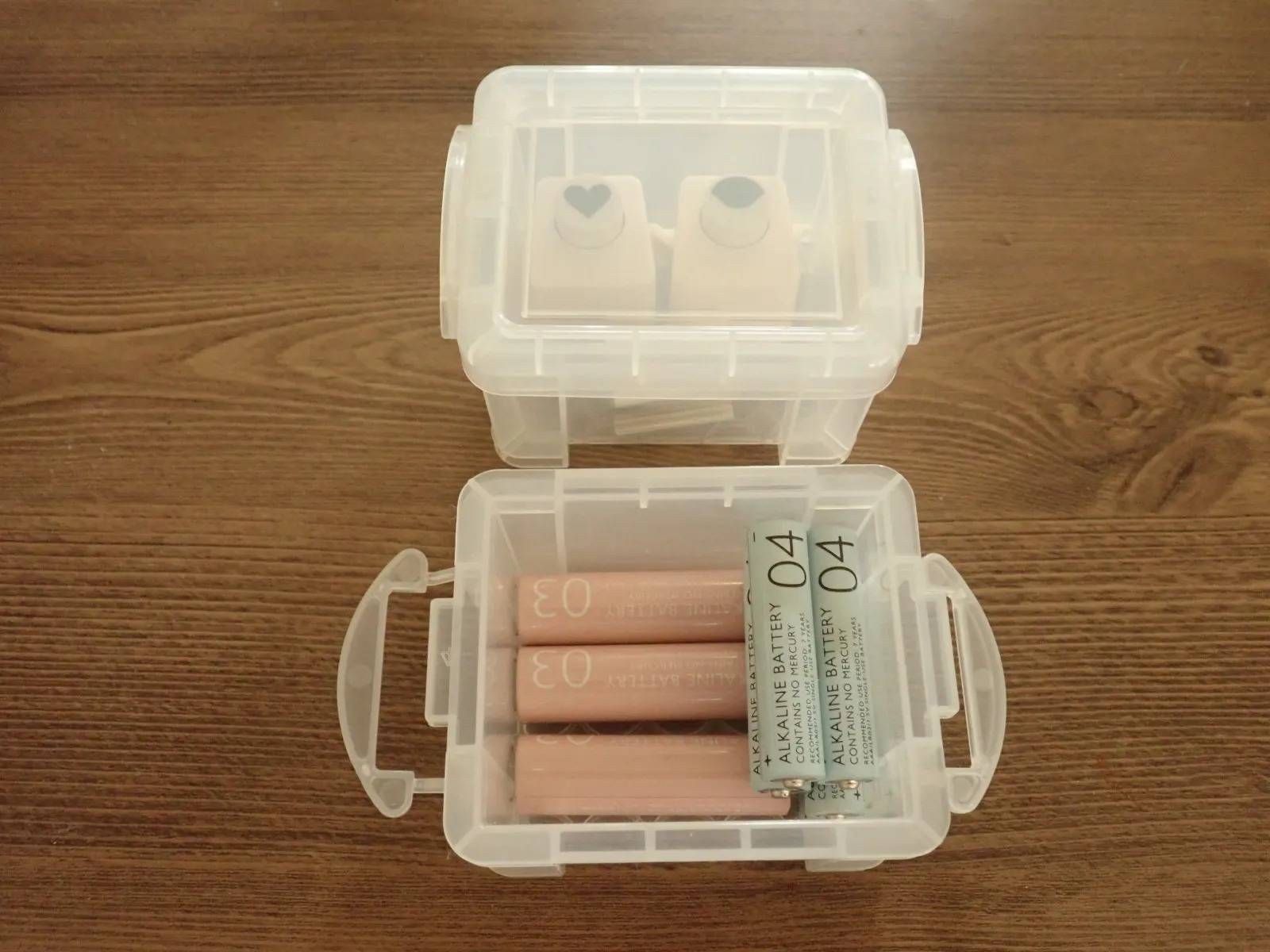 DAISO(ダイソー)：収納ボックス(ミニ、2個)