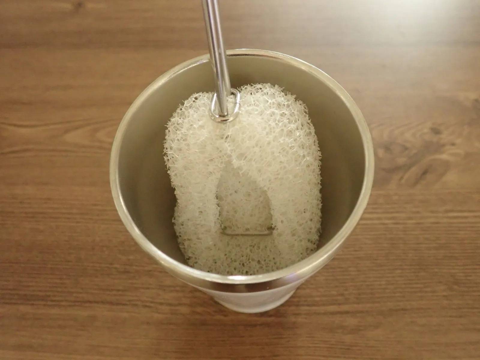 DAISO(ダイソー)：コップ洗いスポンジ