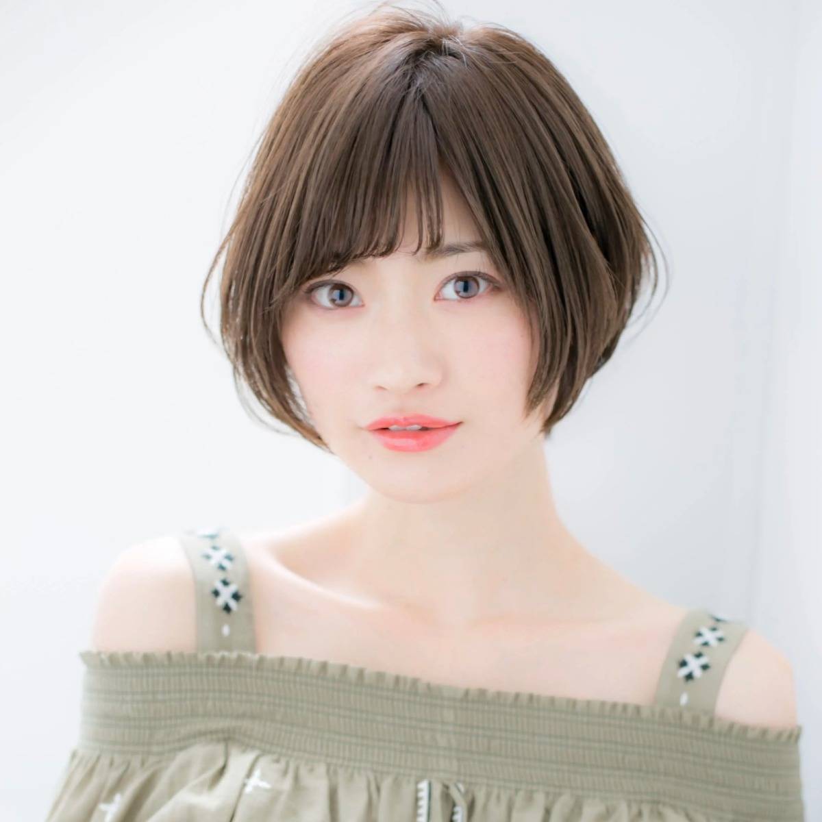 シンプルひし形ショート