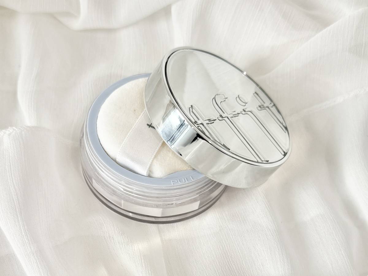 トランスルーセントセットエッセンシャルパウダー本体