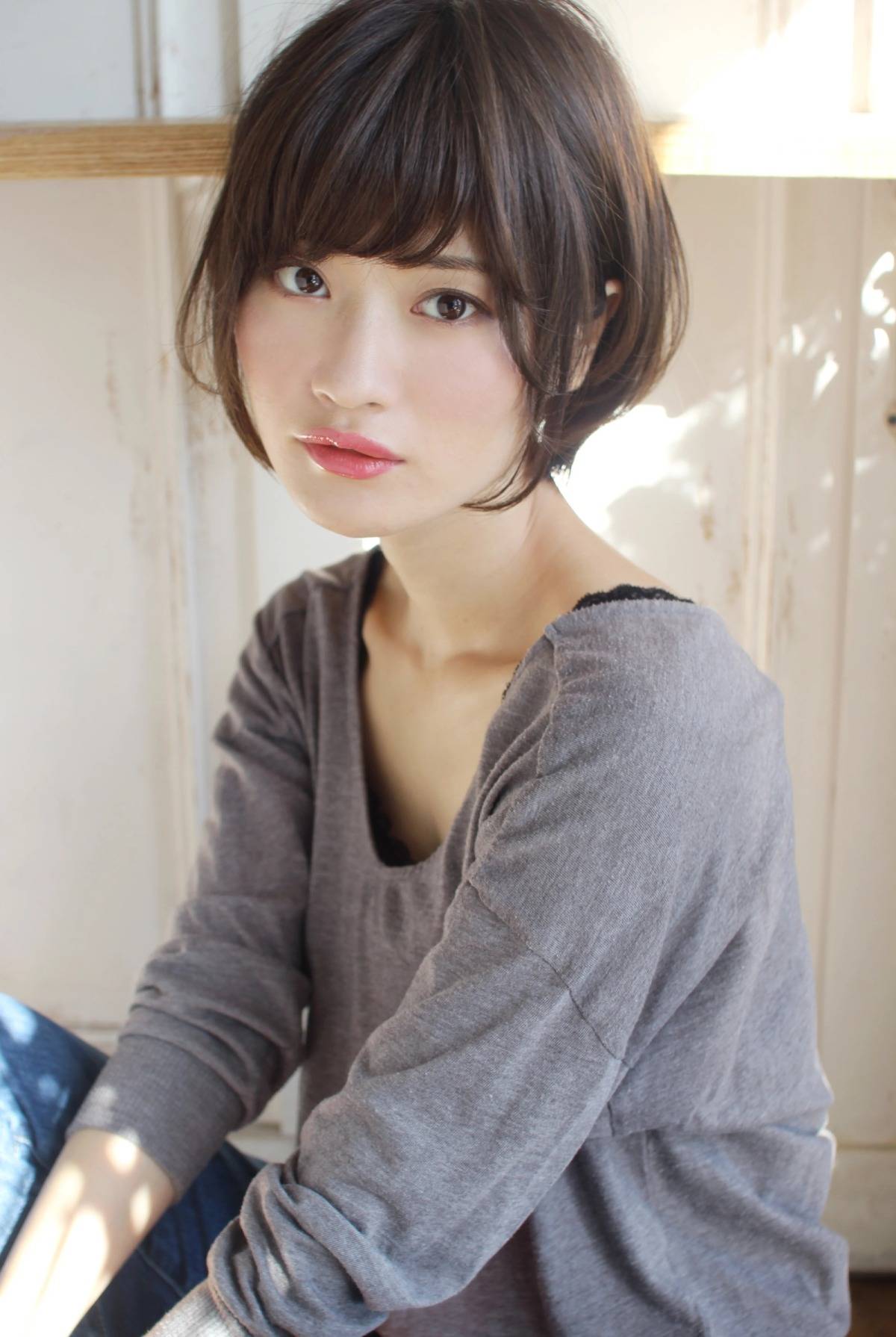 フェミニンワンカールショート