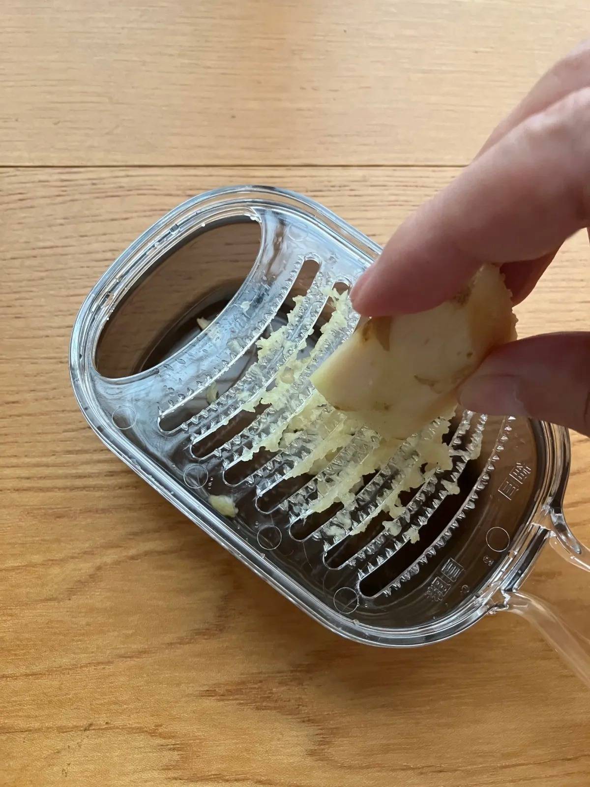 DAISO(ダイソー):保存できる薬味おろし CBK