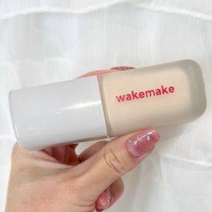 完全に大当たり……。薄づきなのにとんでもなく美肌見えする「最強ファンデ」