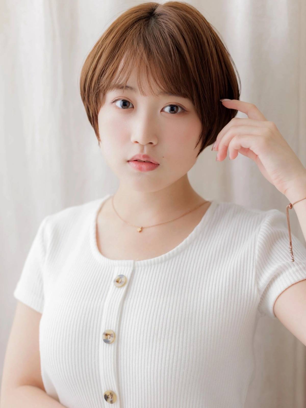 ヘーゼルブラウンのひし形ショート