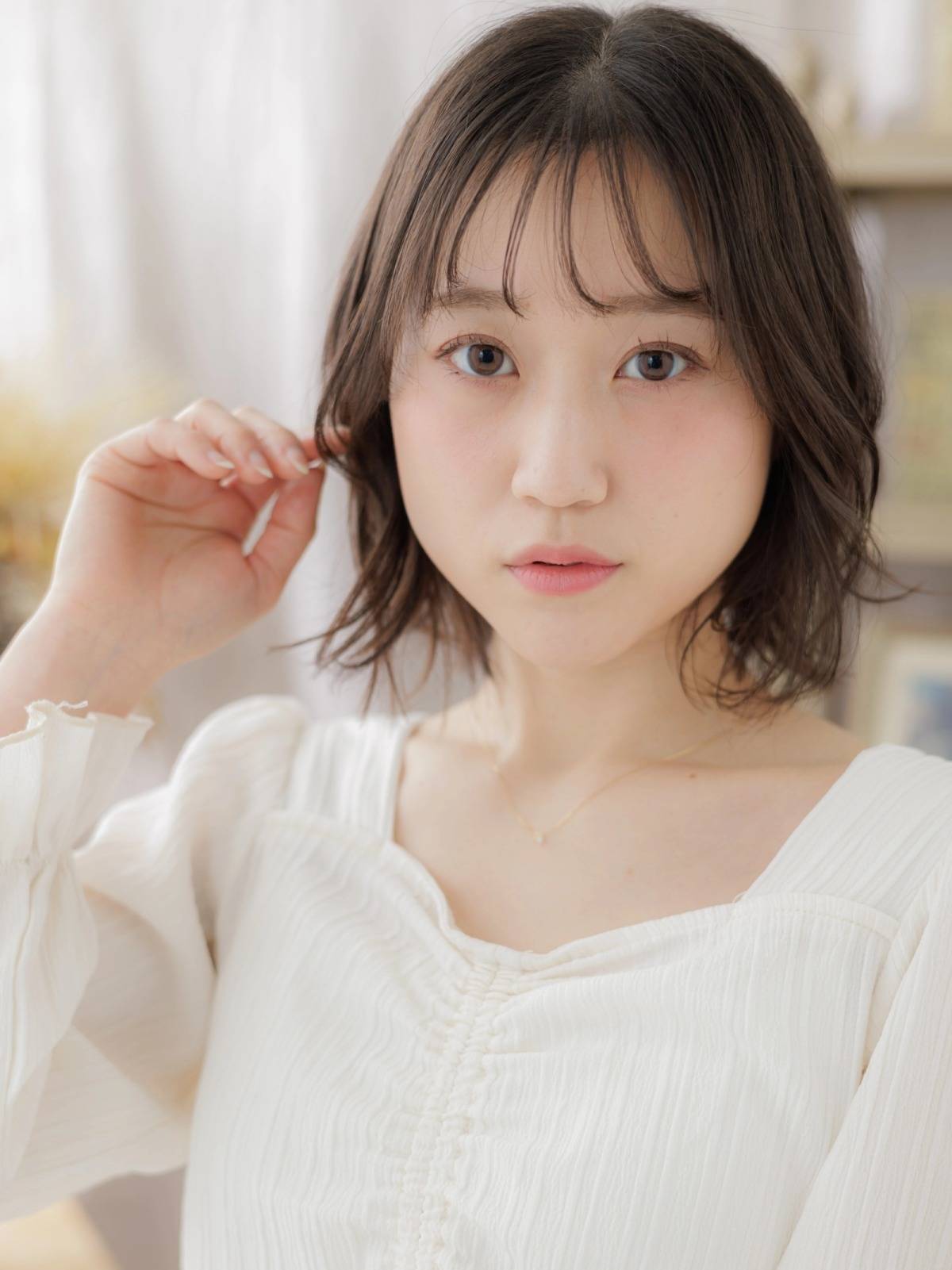 ゆるパーマのフェミニンボブ