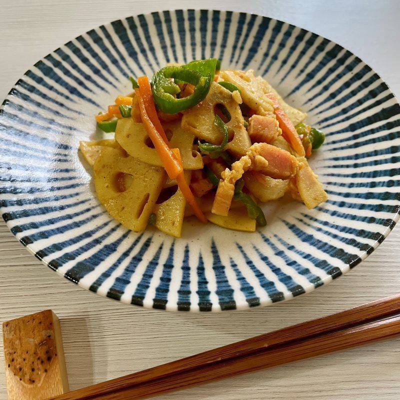 JAグループ公式の「3色カレーキンピラ」のレシピ