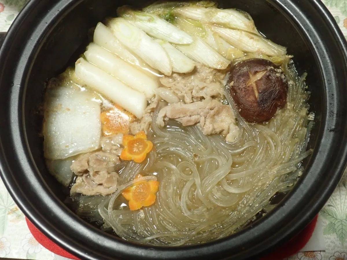 DAISO(ダイソー)：マルちゃん 豚ねぎ塩鍋つゆ