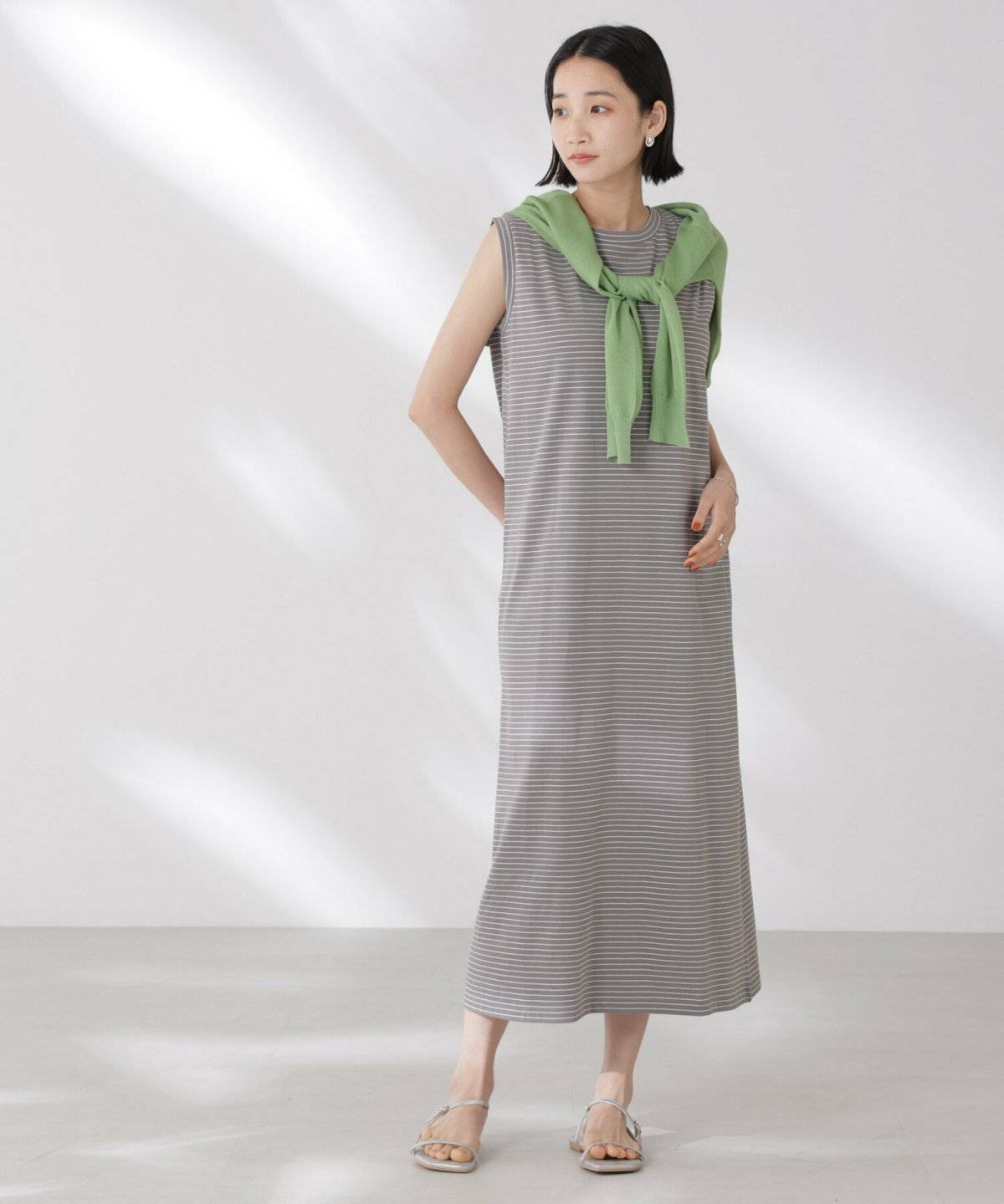 ボーダー柄のワンピースコーデ