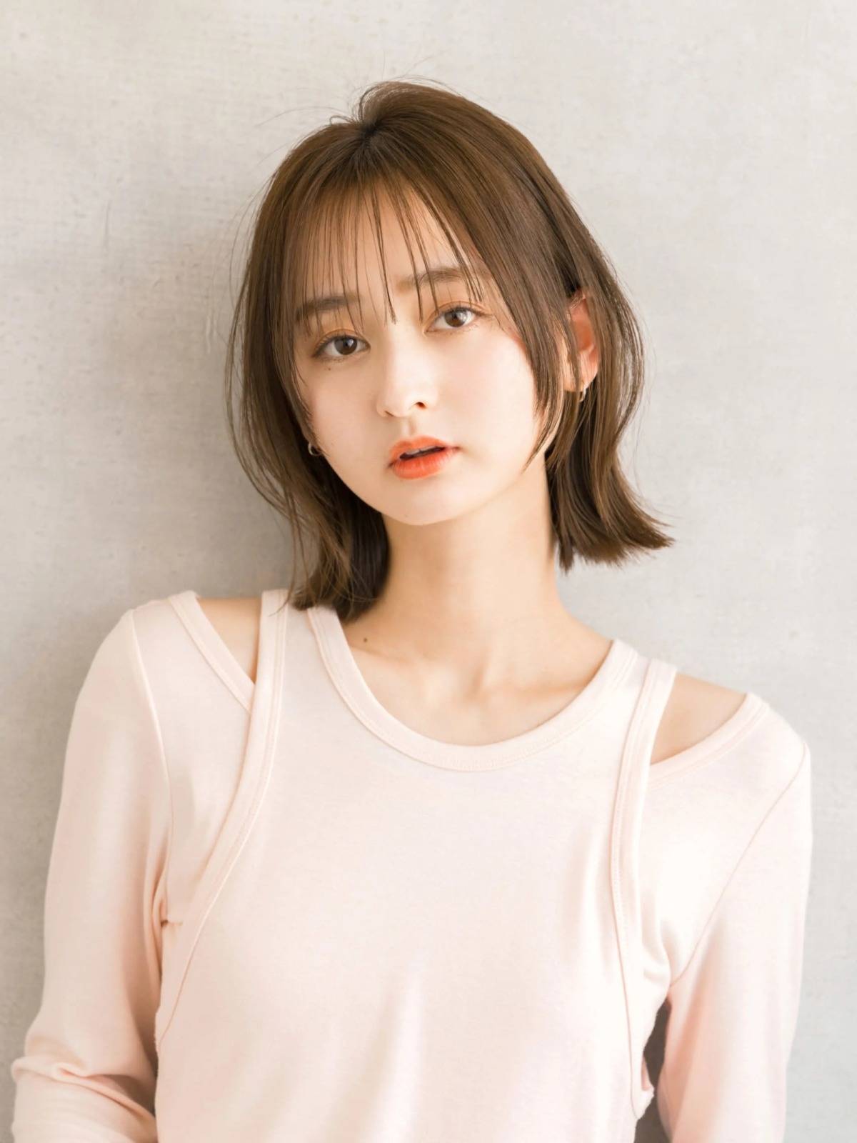 透けバングのくびれボブ