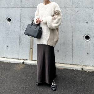 【2025年11月】この着方、最高です……。細見えが叶うニットコーデ5選
