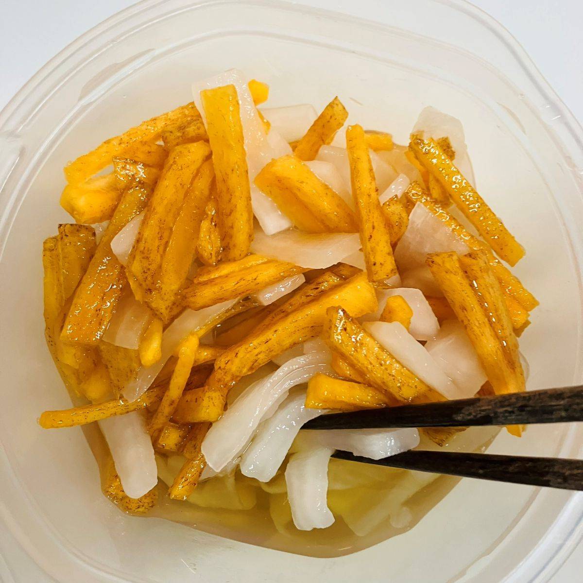 JAグループ公式の「柿と大根のさっぱりなます」のレシピ