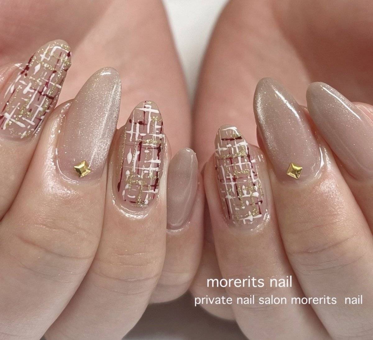 くすみベージュネイル