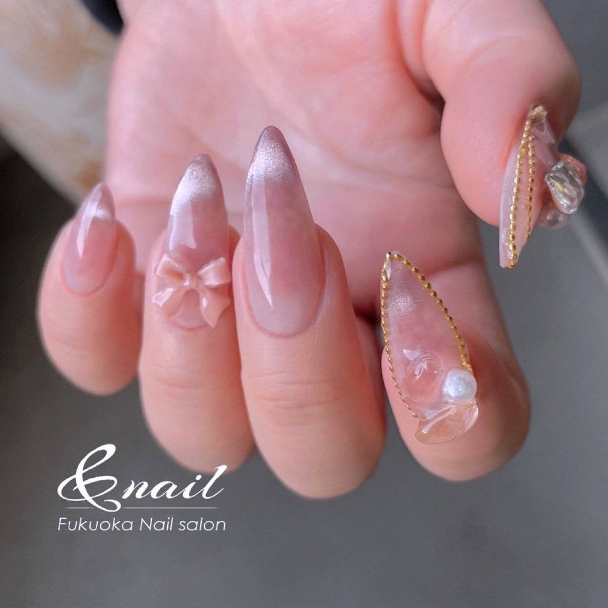 ピンクブラウンネイル