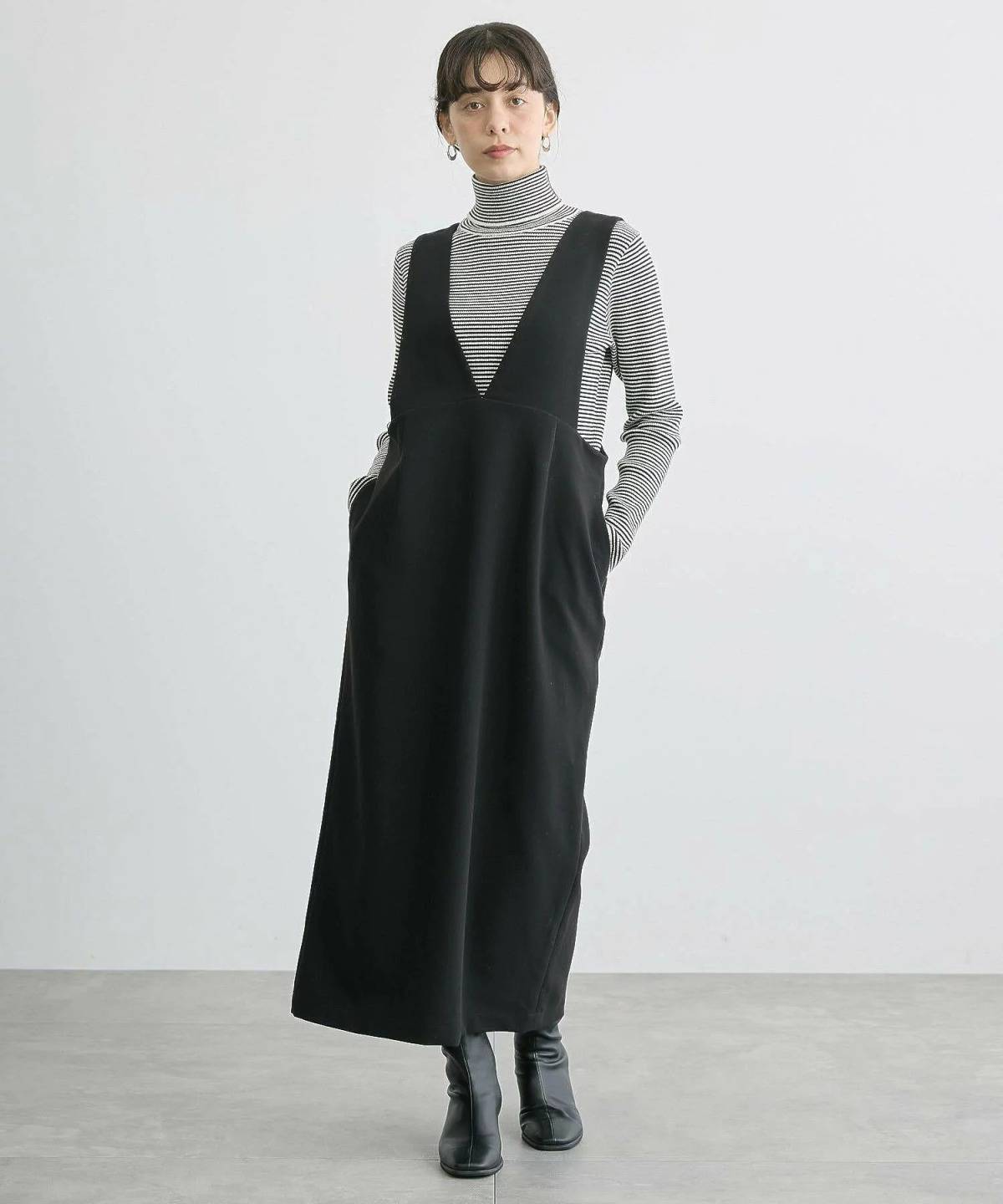 AMERICAN HOLIC イージーケアVネックワンピース