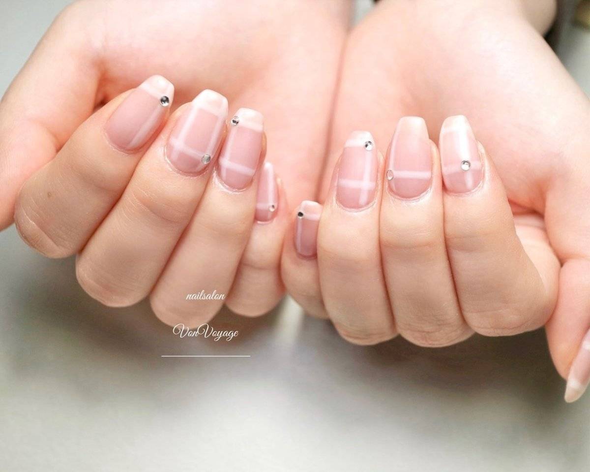 ヌーディーピンクネイル