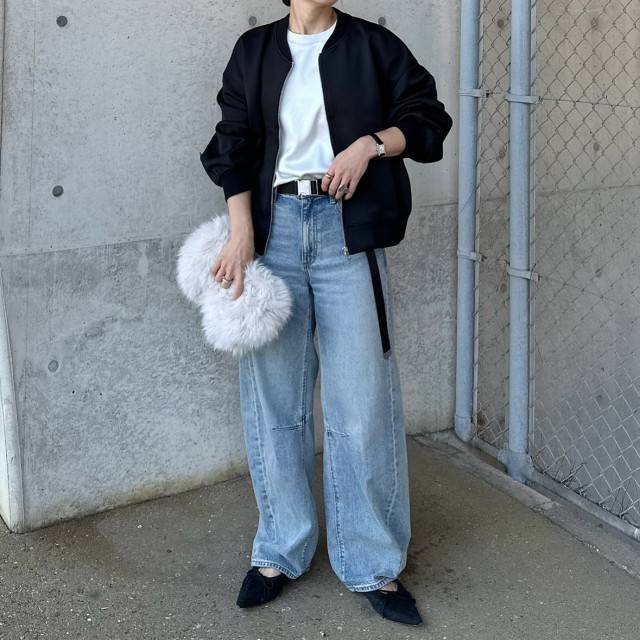 ファー小物をアクセントに♡